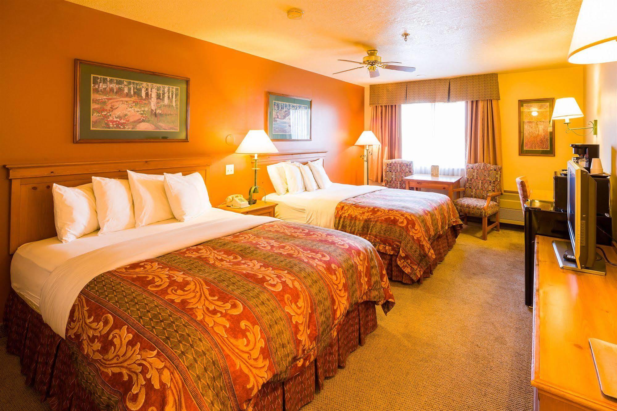 Alpine Inn & Suites Ганнисон Экстерьер фото