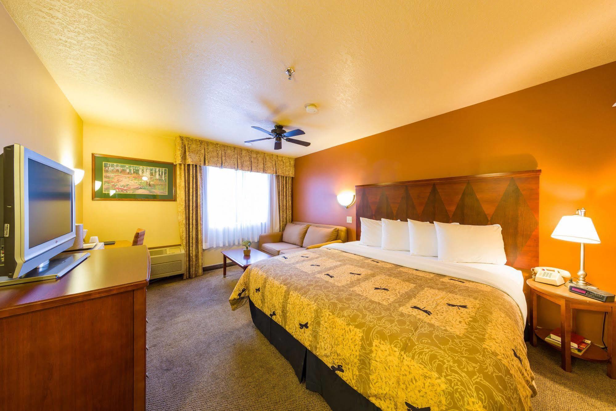 Alpine Inn & Suites Ганнисон Экстерьер фото